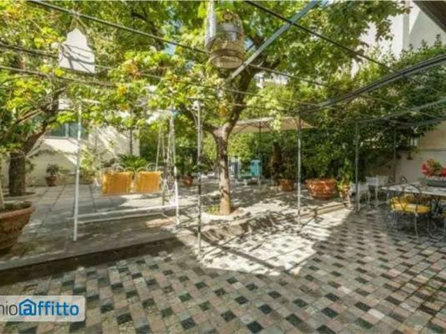 Bilocale arredato con terrazzo Centro storico