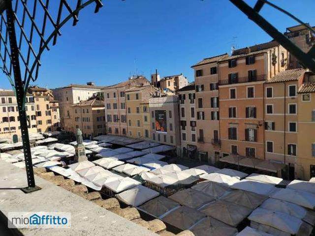 Bilocale arredato con terrazzo Centro storico
