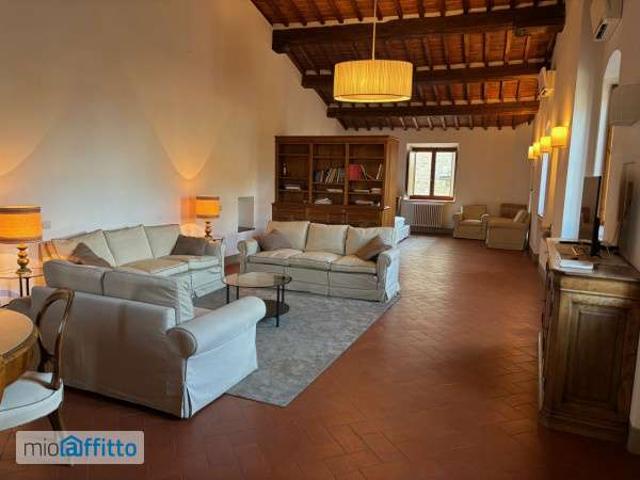 Bilocale arredato con terrazzo Centro storico