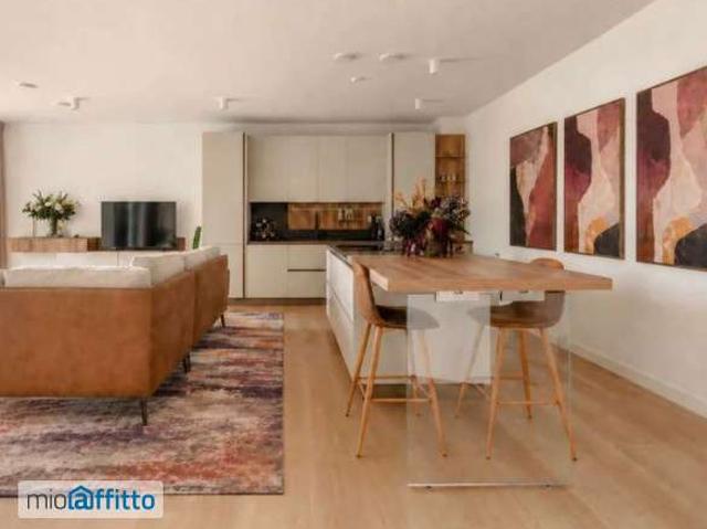 Bilocale arredato con terrazzo Centro storico, brera