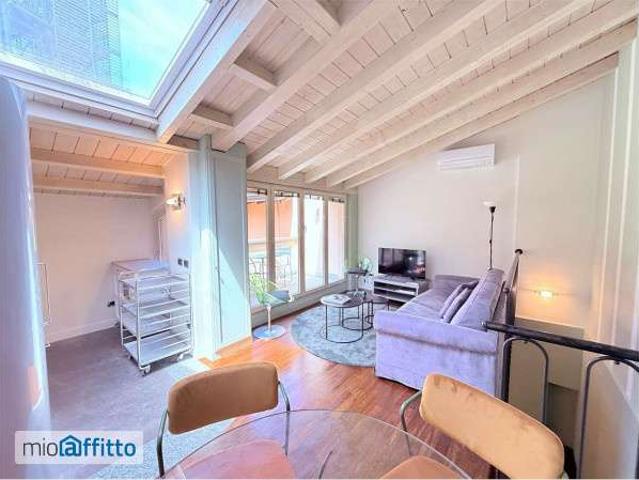 Bilocale arredato con terrazzo Centro storico, brera