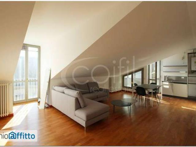 Bilocale arredato con terrazzo Centro storico, brera