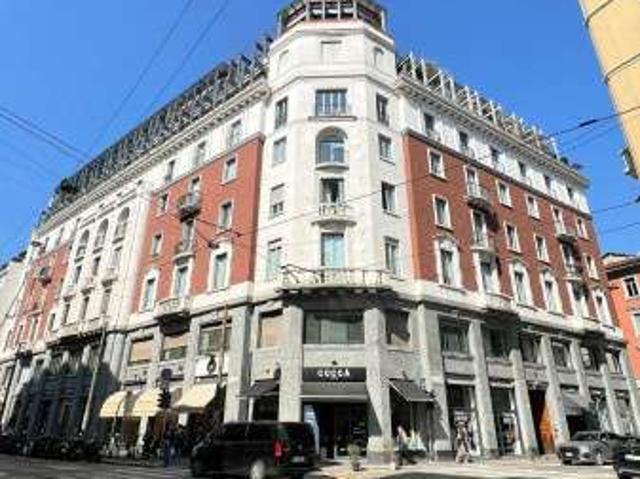 Bilocale arredato con terrazzo Centro storico, brera