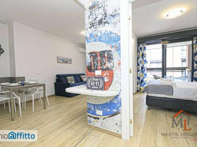 Bilocale arredato con terrazzo Centro storico de ferrari