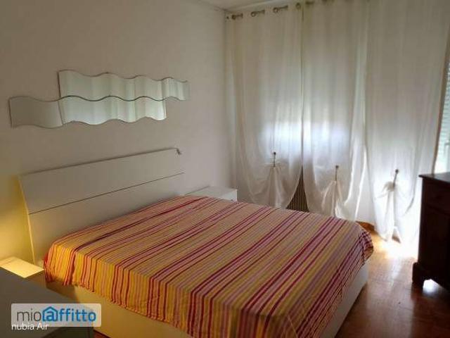 Bilocale arredato con terrazzo Centro sant'agnese