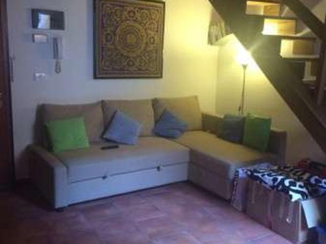 Bilocale arredato con terrazzo Centro