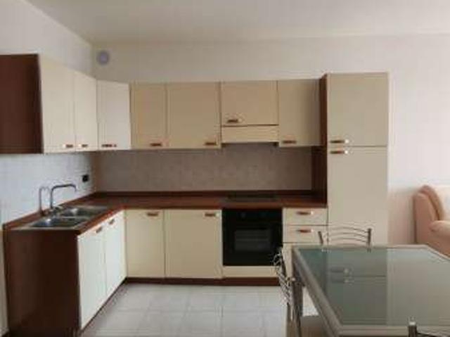 Bilocale arredato con terrazzo Centro