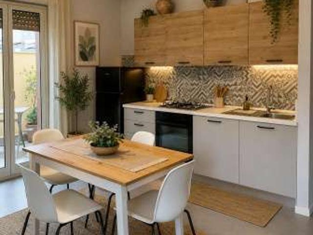 Bilocale arredato con terrazzo Centro