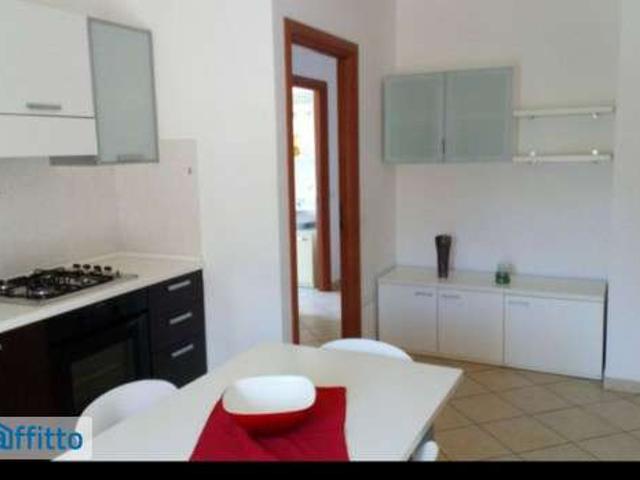 Bilocale arredato con terrazzo Centro