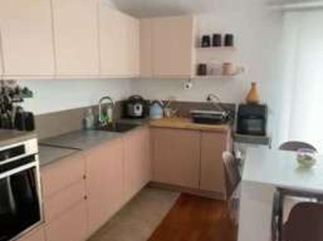 Bilocale arredato con terrazzo Centro