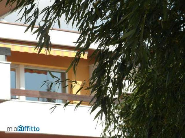 Bilocale arredato con terrazzo Centro