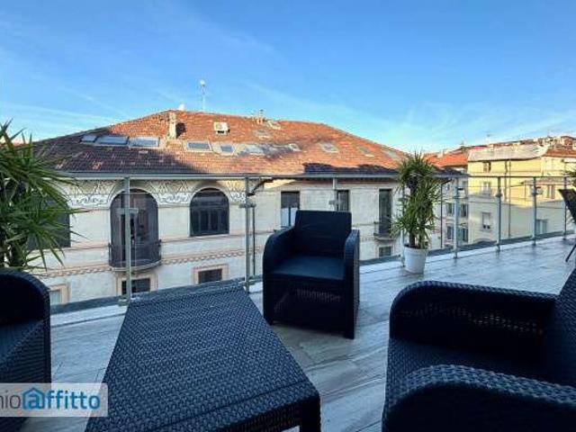 Bilocale arredato con terrazzo Centro
