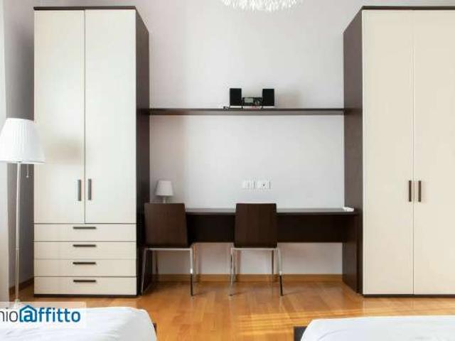 Bilocale arredato con terrazzo Centro