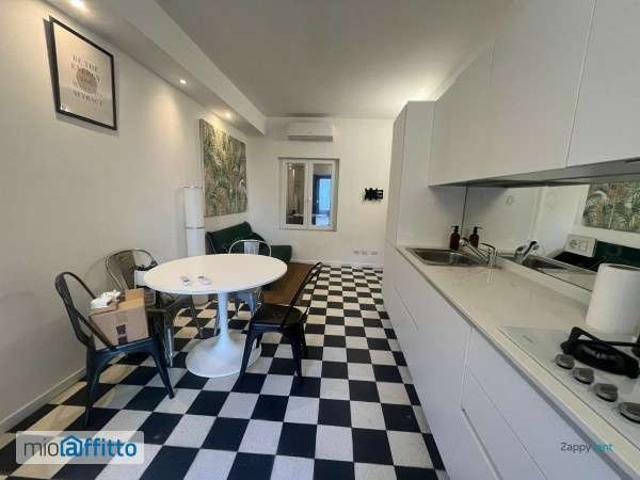Bilocale arredato con terrazzo Certosa, quarto oggiaro, villa pizzone