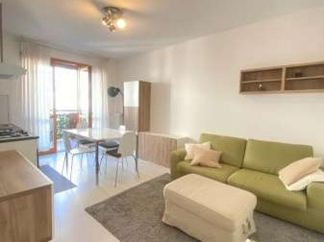 Bilocale arredato con terrazzo Certosa, quarto oggiaro, villa pizzone