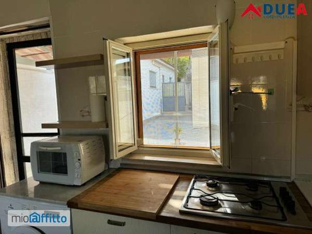 Bilocale arredato con terrazzo Chiaiano
