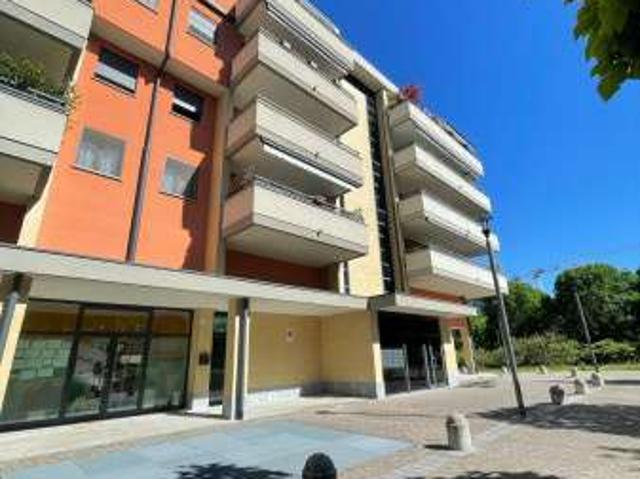 Bilocale arredato con terrazzo Chiesa rossa, cermenate, ripamonti