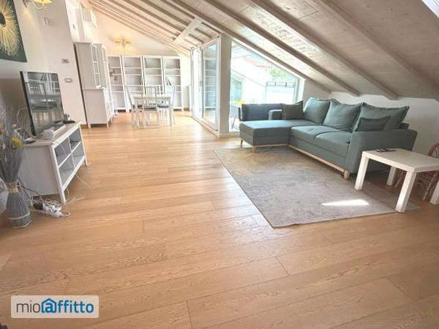 Bilocale arredato con terrazzo Chiesa rossa, cermenate, ripamonti