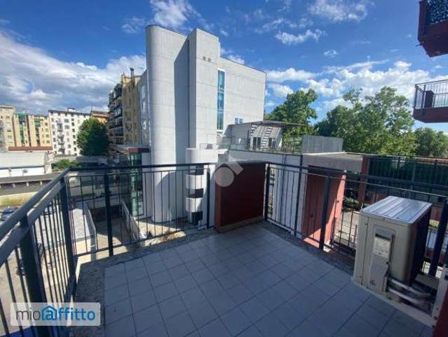 Bilocale arredato con terrazzo Chiesa rossa, cermenate, ripamonti