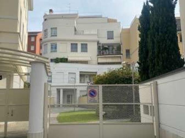 Bilocale arredato con terrazzo Chiesa rossa, cermenate, ripamonti
