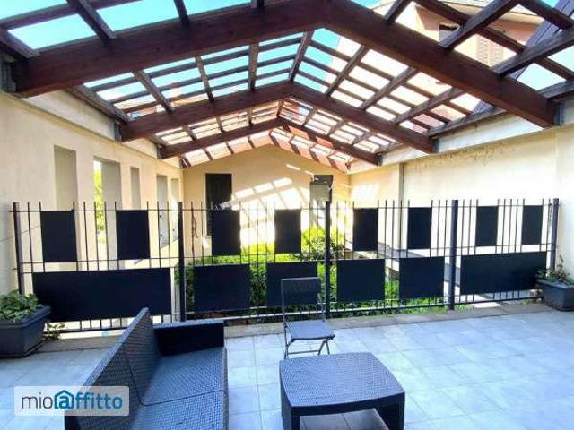 Bilocale arredato con terrazzo Chiesa rossa, cermenate, ripamonti