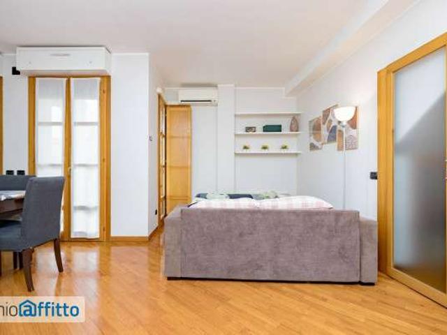 Bilocale arredato con terrazzo Chiesa rossa, cermenate, ripamonti