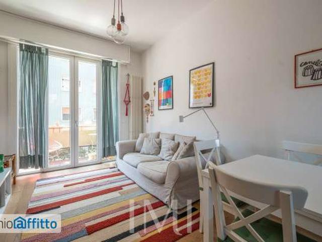 Bilocale arredato con terrazzo Chiesa rossa, cermenate, ripamonti