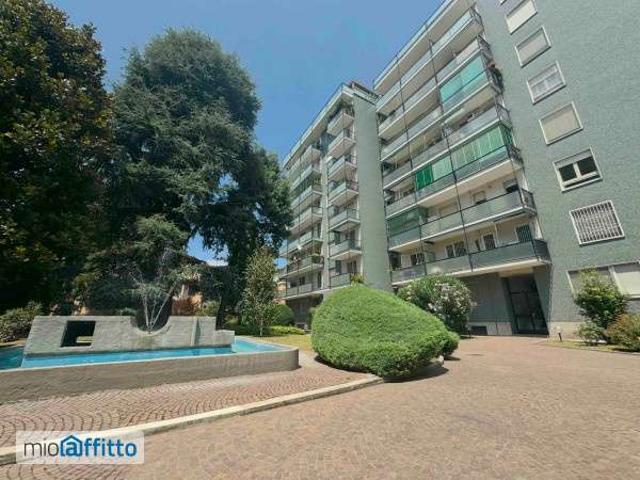 Bilocale arredato con terrazzo Chiesa rossa, cermenate, ripamonti