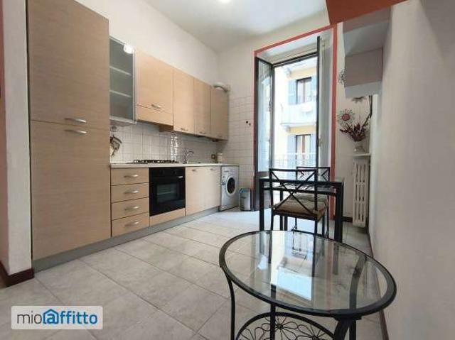 Bilocale arredato con terrazzo Chiesa rossa, cermenate, ripamonti