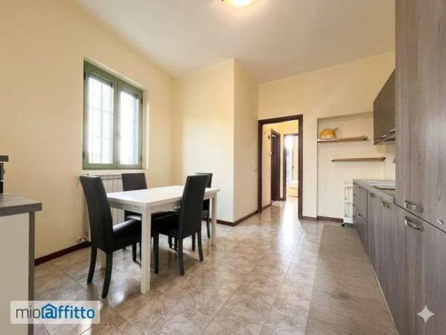 Bilocale arredato con terrazzo Chiesa rossa, cermenate, ripamonti