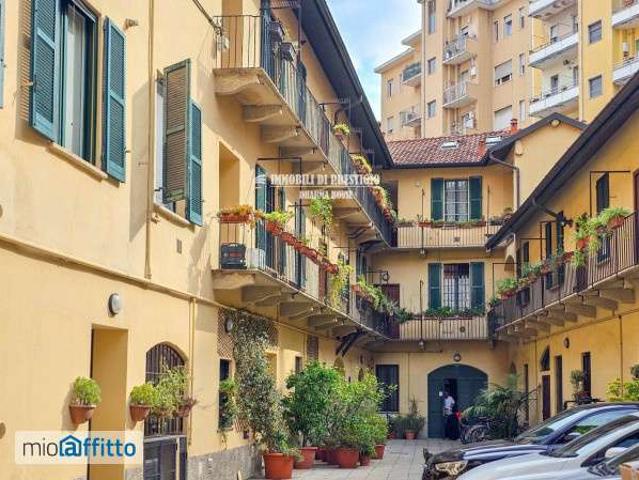 Bilocale arredato con terrazzo Chiesa rossa, cermenate, ripamonti