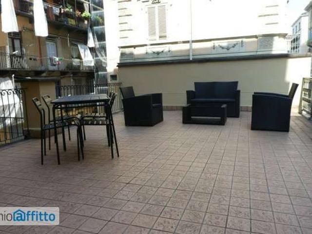 Bilocale arredato con terrazzo Crocetta