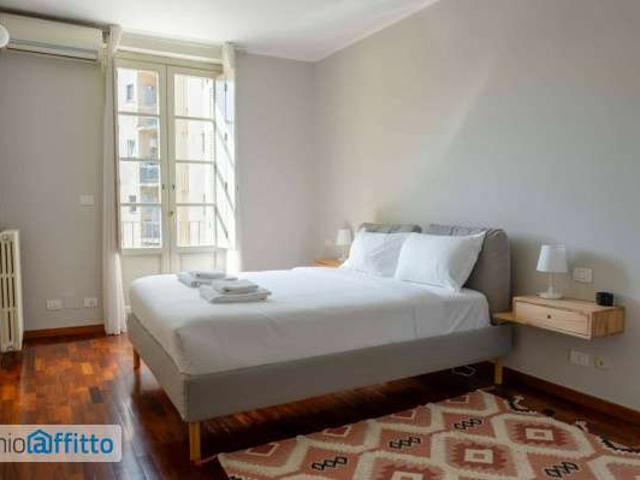 Bilocale arredato con terrazzo Crocetta
