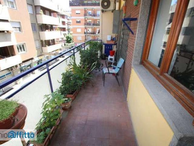 Bilocale arredato con terrazzo Acilia, vitinia, ostia antica, malafede, dragona delle borgate