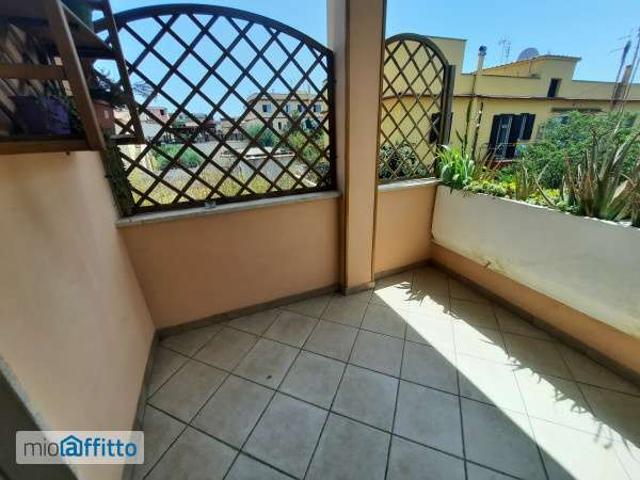 Bilocale arredato con terrazzo Acilia, vitinia, ostia antica, malafede, dragona delle borgate