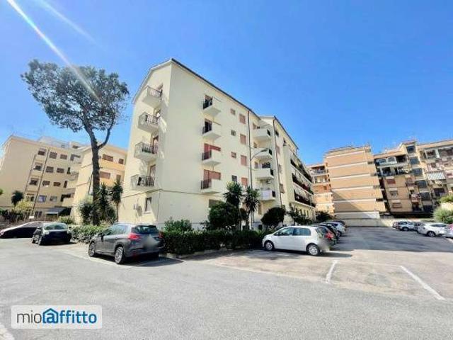 Bilocale arredato con terrazzo Acilia, vitinia, ostia antica, malafede, dragona delle borgate