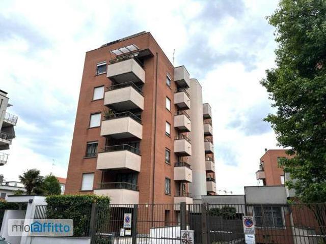 Bilocale arredato con terrazzo Affori, bovisa, niguarda, testi