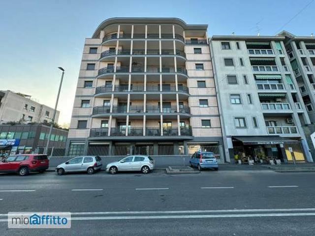 Bilocale arredato con terrazzo Affori, bovisa, niguarda, testi