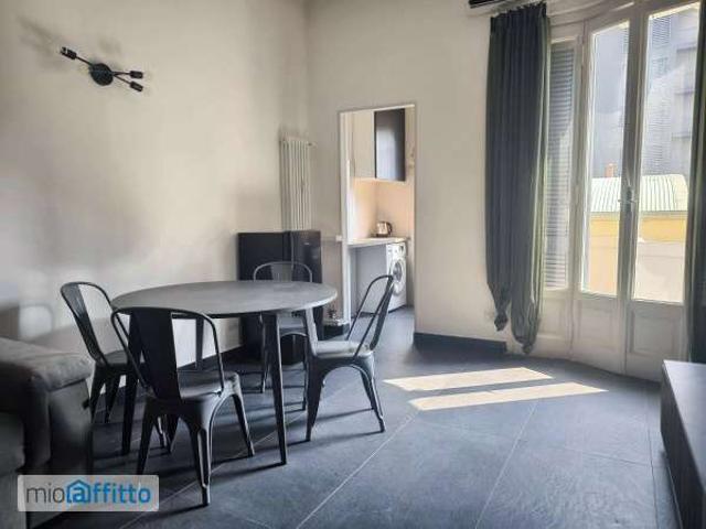 Bilocale arredato con terrazzo Affori, bovisa, niguarda, testi