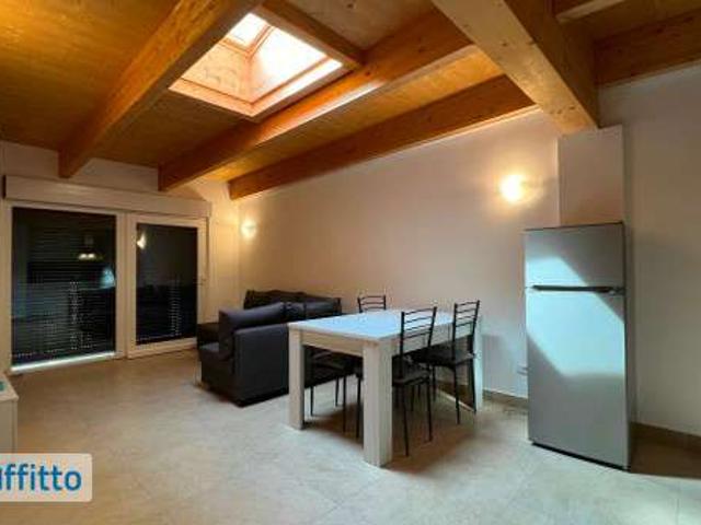 Bilocale arredato con terrazzo Affori, bovisa, niguarda, testi