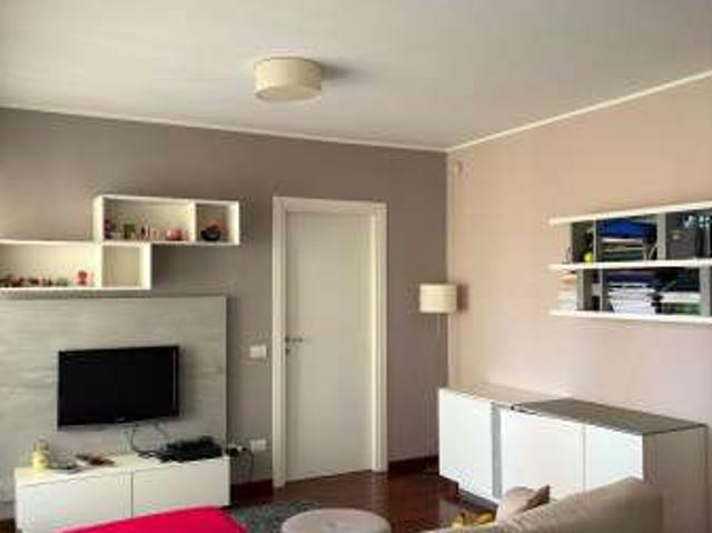 Bilocale arredato con terrazzo Affori, bovisa, niguarda, testi