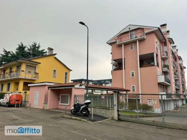 Bilocale arredato con terrazzo Affori, bovisa, niguarda, testi