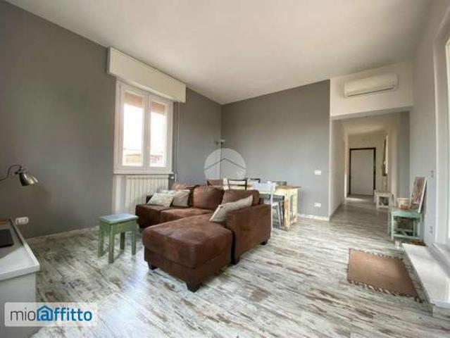 Bilocale arredato con terrazzo Appio latino, appia nuova, appio pignatelli, capannelle