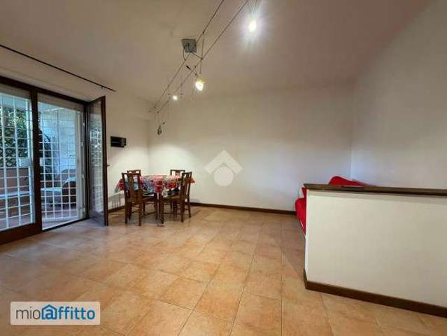 Bilocale arredato con terrazzo Ardeatino, colombo, garbatella