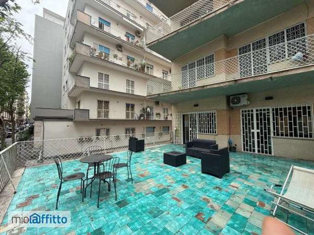 Bilocale arredato con terrazzo Arenella