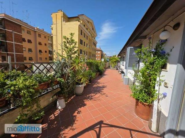 Bilocale arredato con terrazzo Aurelio/gregorio vii/ubaldi/san pietro