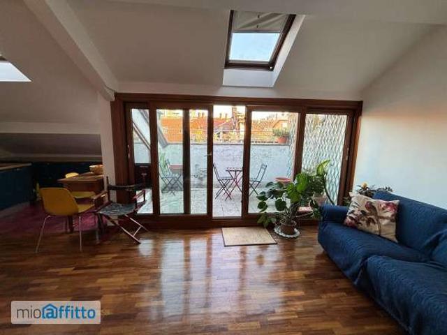 Bilocale arredato con terrazzo Bocconi, c.so italia, ticinese