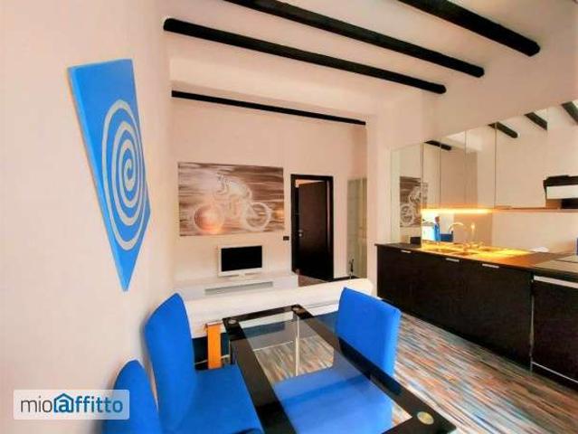 Bilocale arredato con terrazzo Bocconi, c.so italia, ticinese