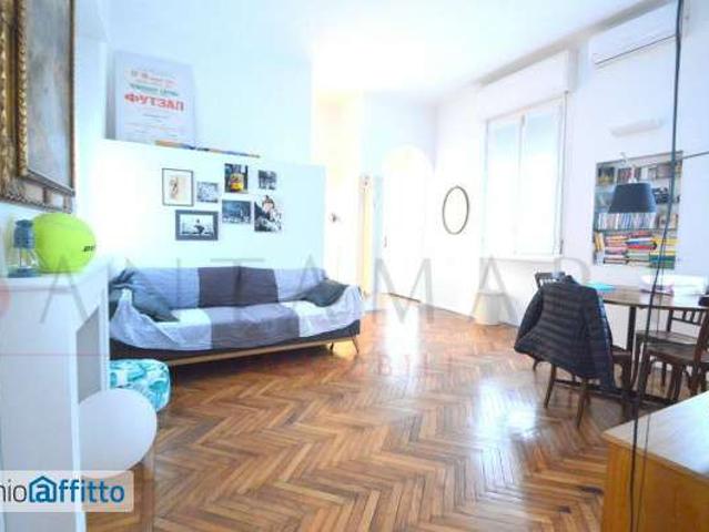 Bilocale arredato con terrazzo Bocconi, c.so italia, ticinese