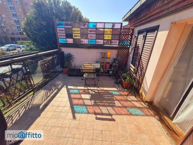 Bilocale arredato con terrazzo Bolognina
